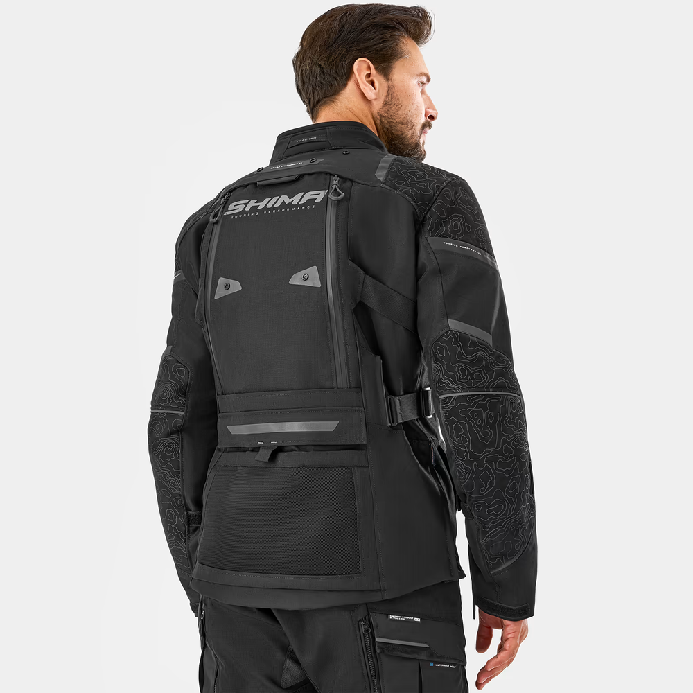 Tracker Jacket