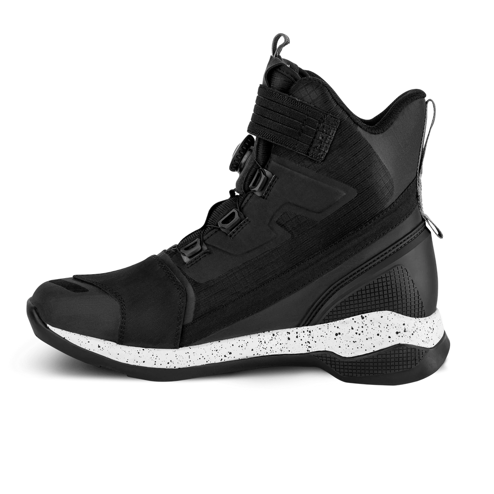 Takeshi Boots